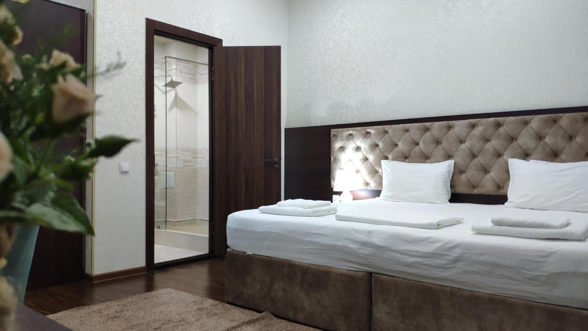 Grand Turon Plaza Hotel Taszkent Zewnętrze zdjęcie