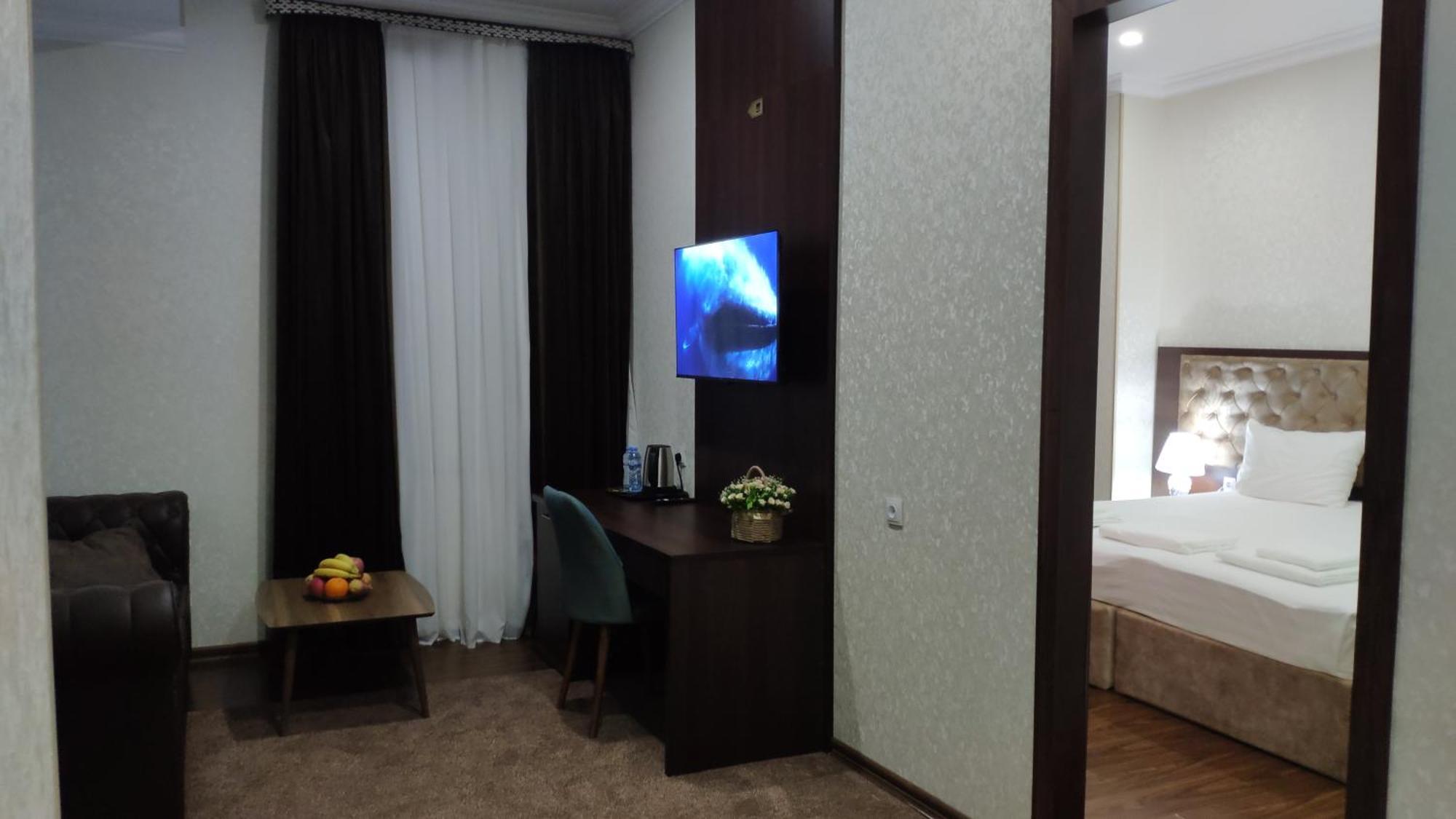 Grand Turon Plaza Hotel Taszkent Zewnętrze zdjęcie