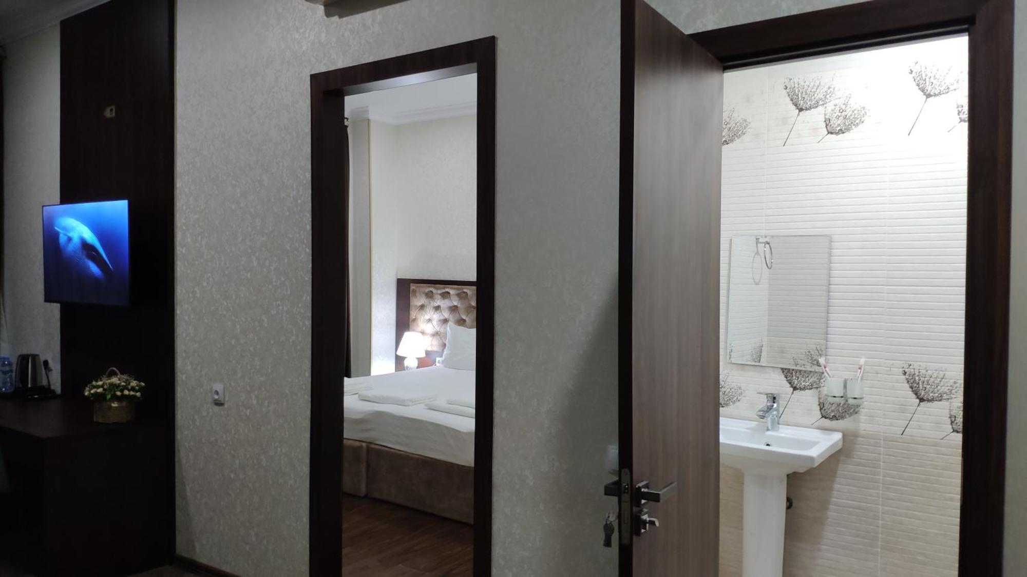 Grand Turon Plaza Hotel Taszkent Zewnętrze zdjęcie
