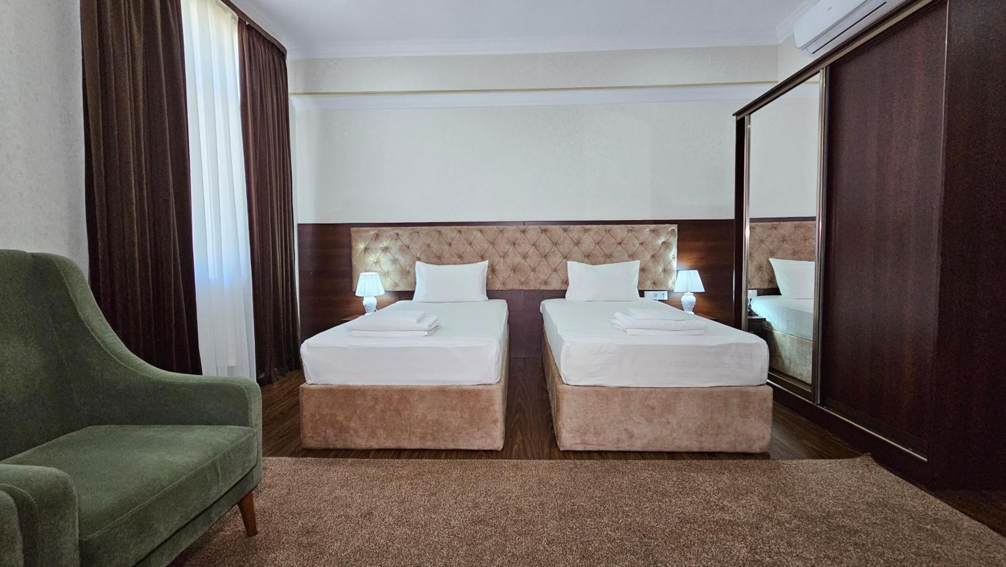 Grand Turon Plaza Hotel Taszkent Zewnętrze zdjęcie